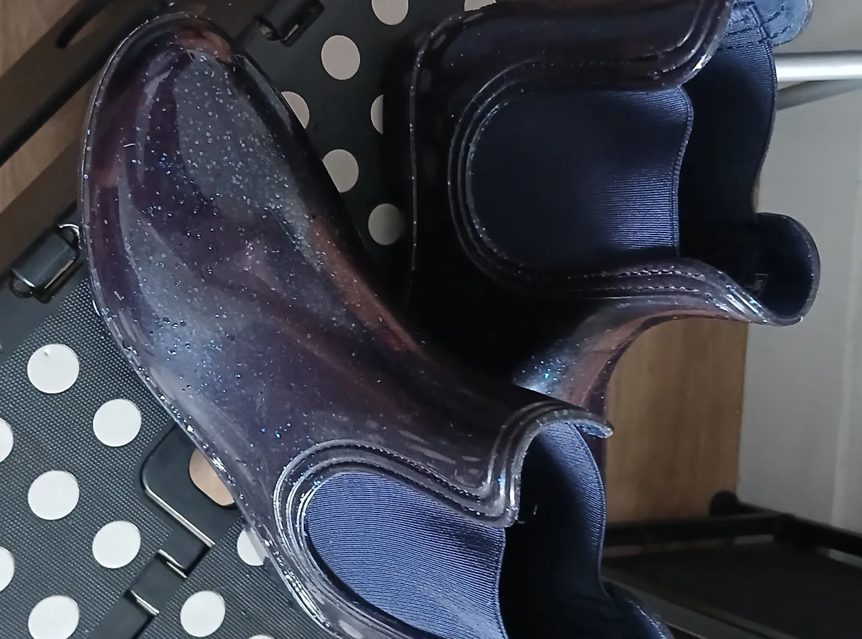 ALDO Rain Boots - Size 1 image indicator(2)