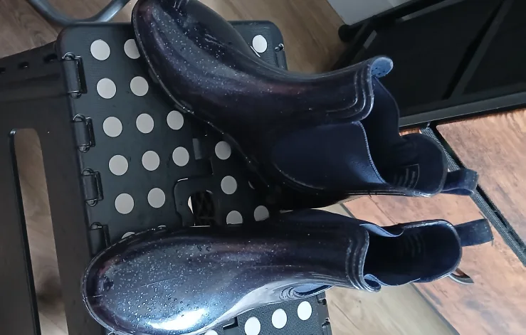 ALDO Rain Boots - Size 1 image indicator(4)