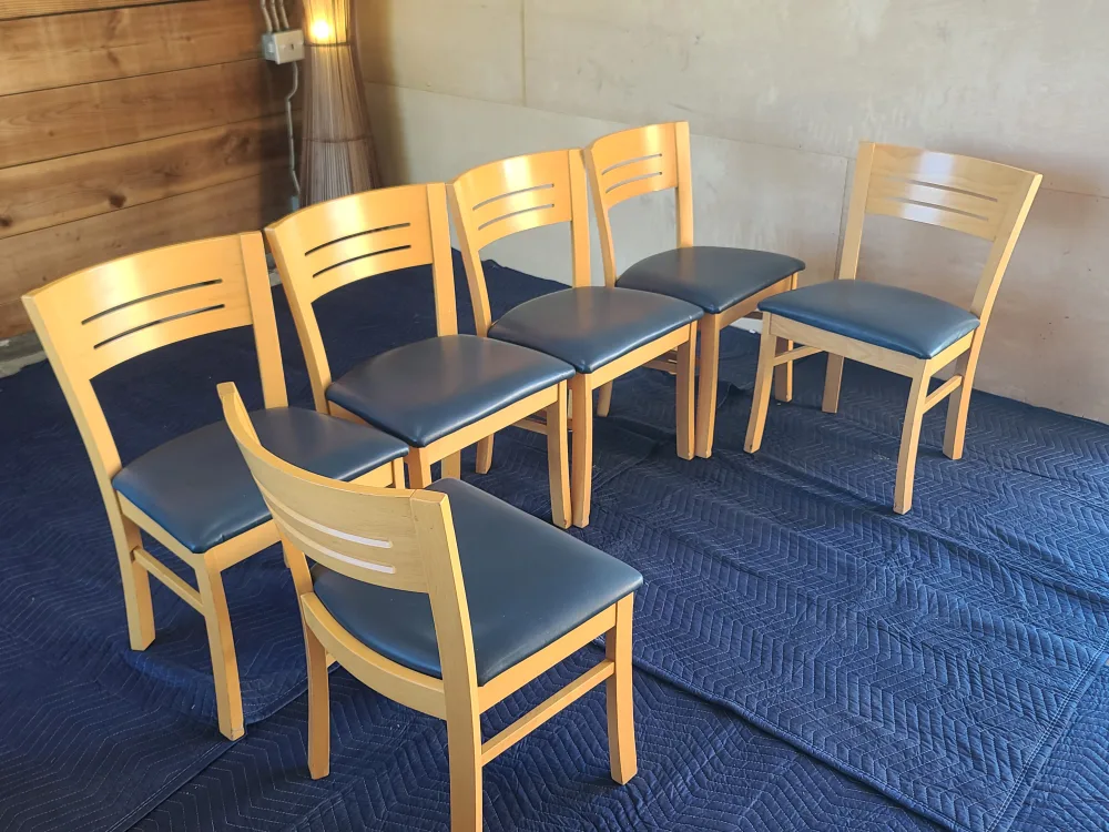 Set of 6 Wooden Chairs with Navy Blue Seats image indicator(3)