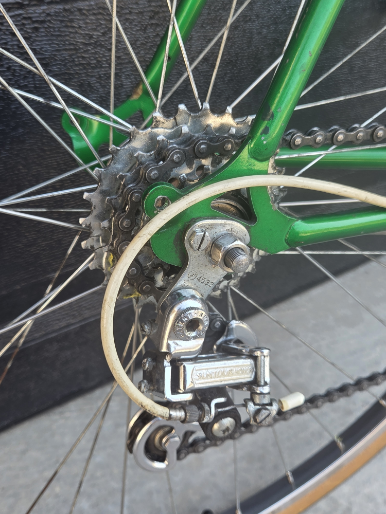 Vintage Apollo 10-speed racing bike - photo 3