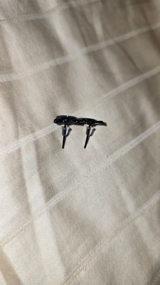 Cat Ear Stud Earrings image indicator(2)