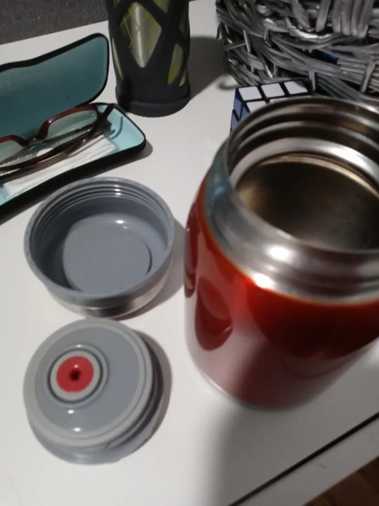 Assorted Food Containers image indicator(6)