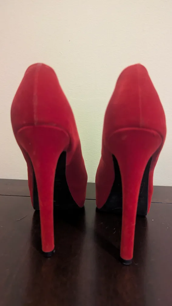 Red Platform Heels image indicator(4)