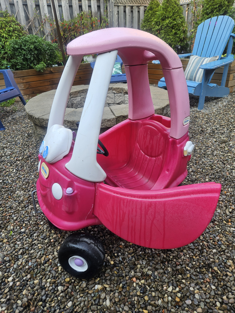 Little Tikes Cozy Coupe Ride-On Car - photo 3