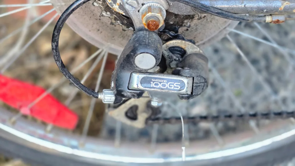 CCM 21 Speed Mountain Bike 26" -$150 image indicator(3)