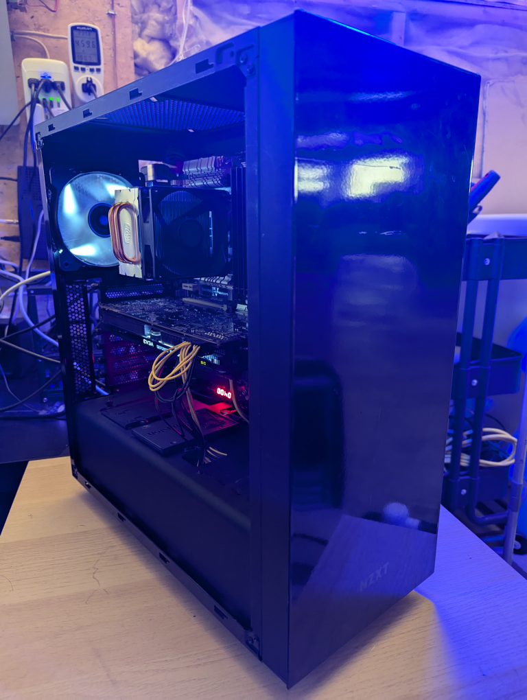 Gaming PC | i7 4770K + 16GB DDR3 + GTX 980 + 120GB SSD + 2TB HDD