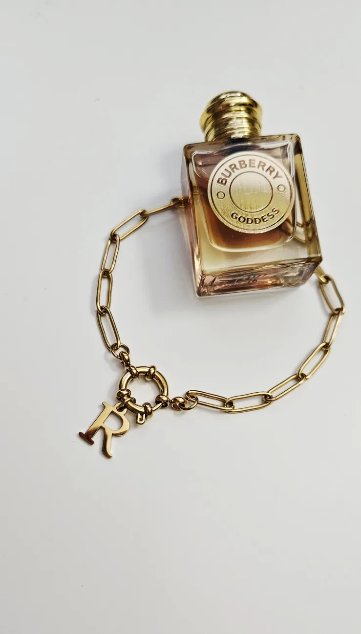 Paper Clip Initial Charm Bracelet image indicator(4)