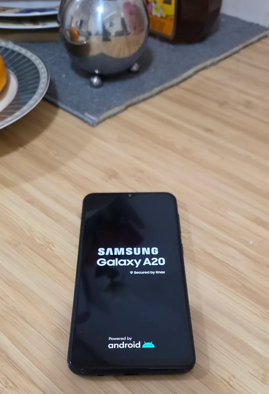 Samsung Galaxy A20 - Good Condition thumbnail