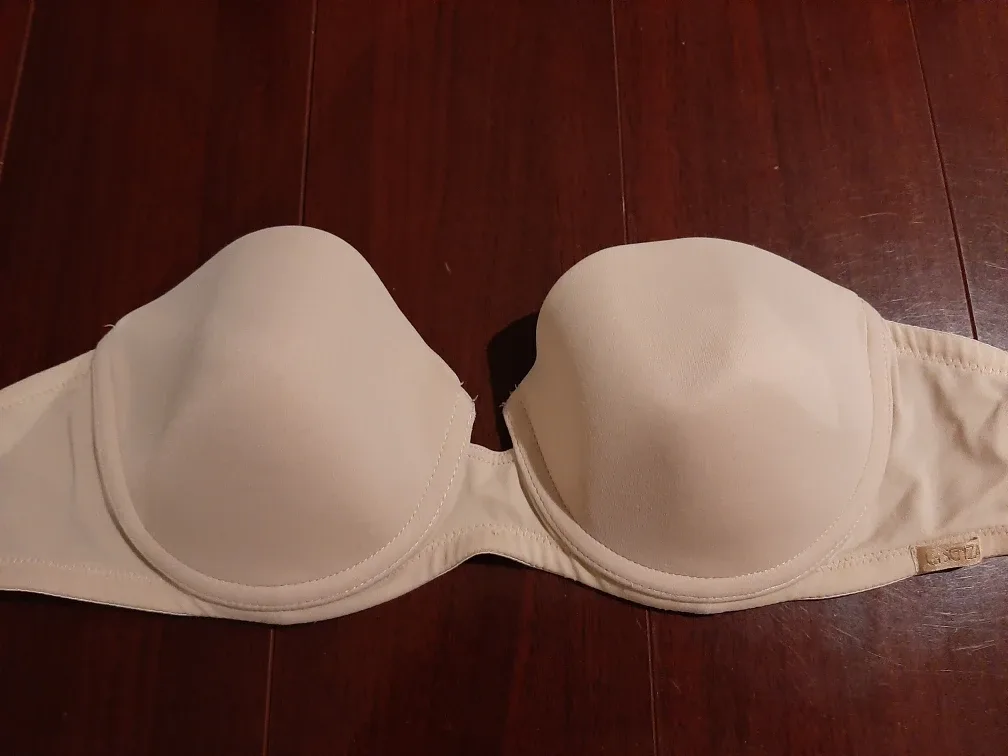 36A Strapless La Senza  Bra - Beige - Excellent Condition thumbnail