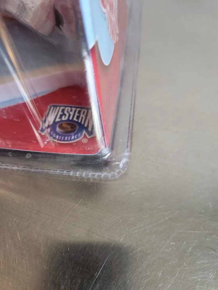 McFarlane Dominik Hasek NHL Figurine image indicator(3)