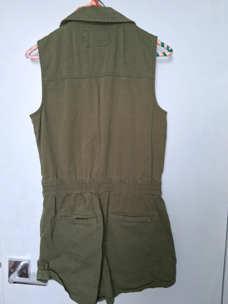 Forever 21 Olive Green Romper - Size M image indicator(3)