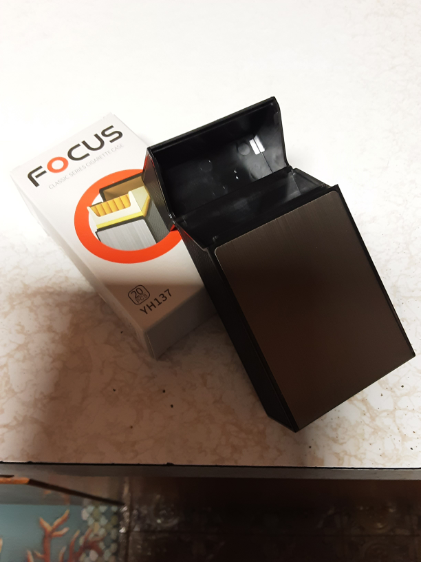 Focus Classic Series Cigarette Case YH137