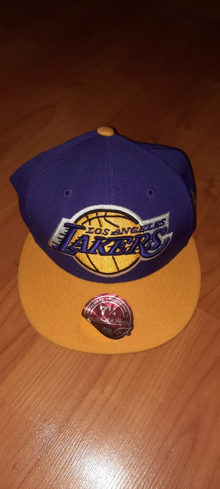Los Angeles Lakers Hat