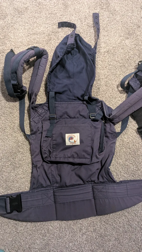 Ergobaby & CuddlyWrap Baby Carriers thumbnail