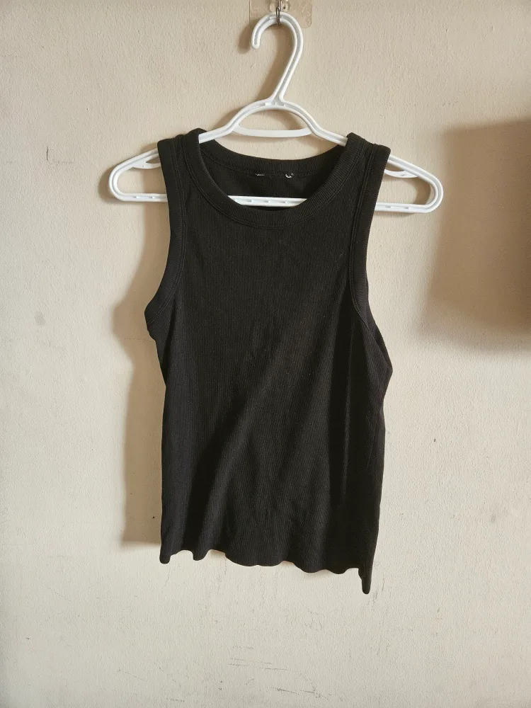Black Tank Top - Size L thumbnail