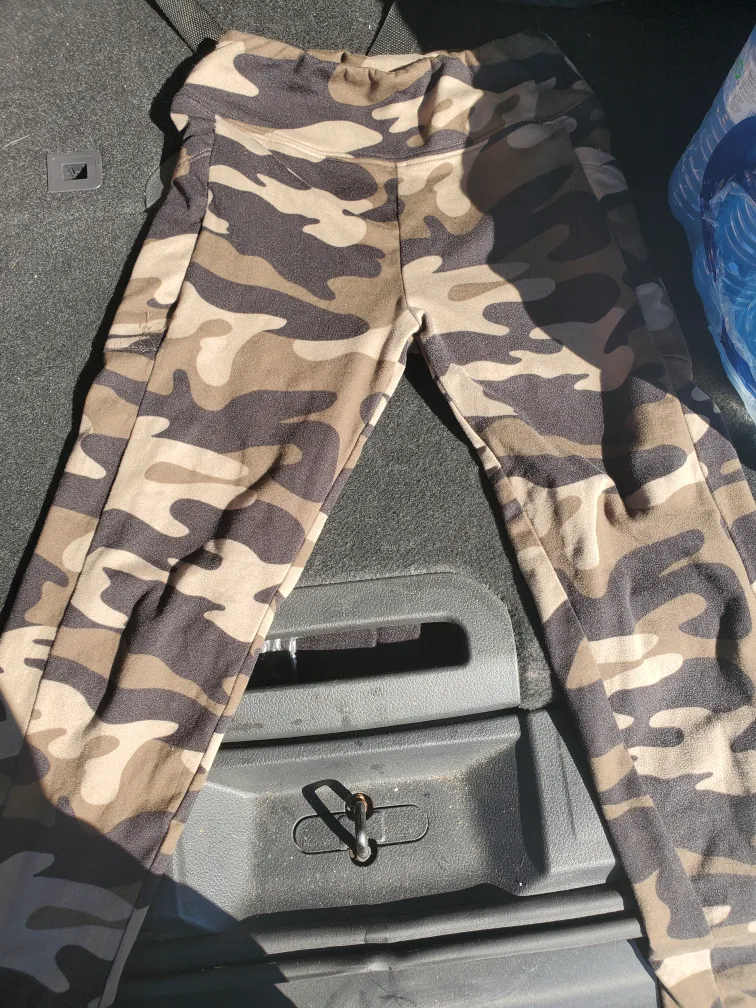 Camo Print Leggings thumbnail