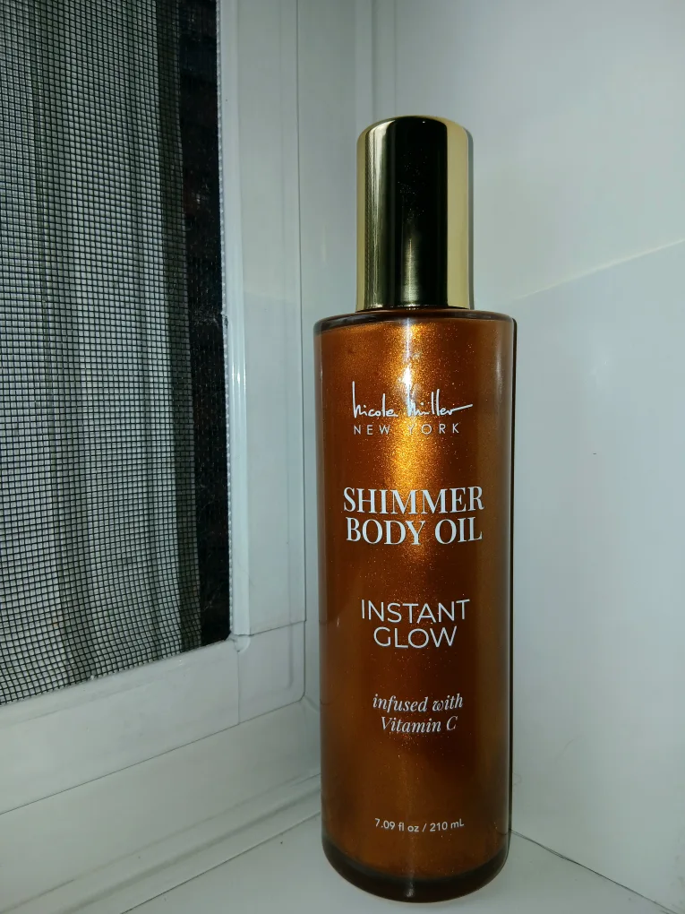 Nicole Miller Shimmer Body Oil - Instant Glow thumbnail