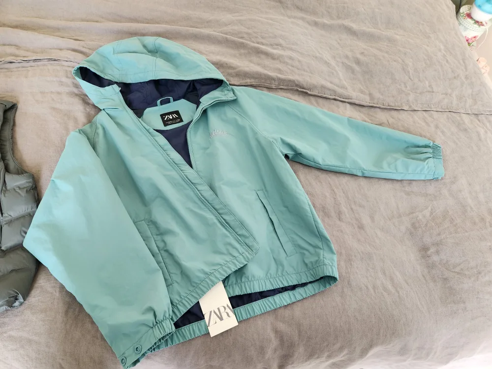 Zara Kids Windbreaker Jacket 🧡 image indicator(2)