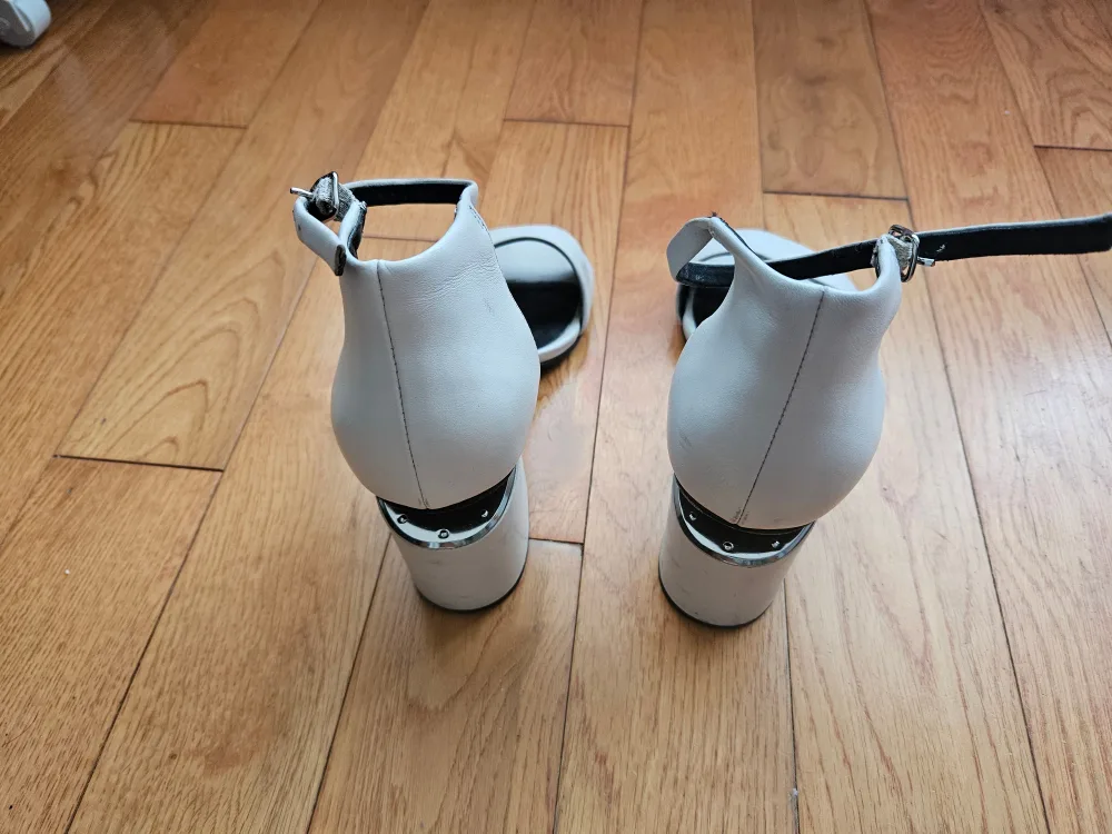 Alexander Wang Abby Sandals Size 7 image indicator(4)