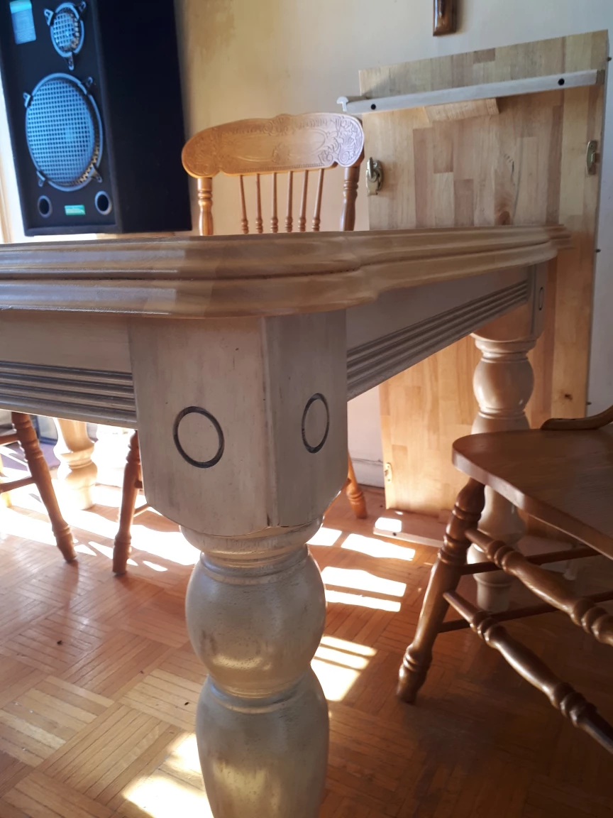 two color solid oak Dining Table with 6 Chairs - photo 4