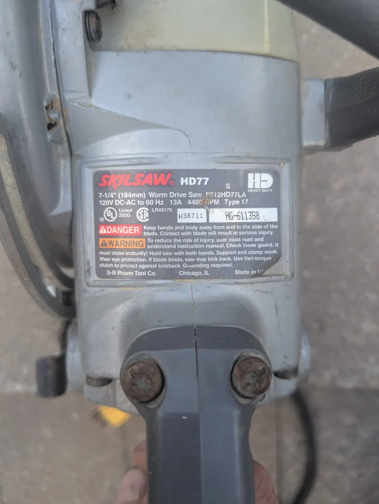 SKILSAW HD77 WORM DRIVE 7 1/2" CIRCULAR SAW image indicator(3)