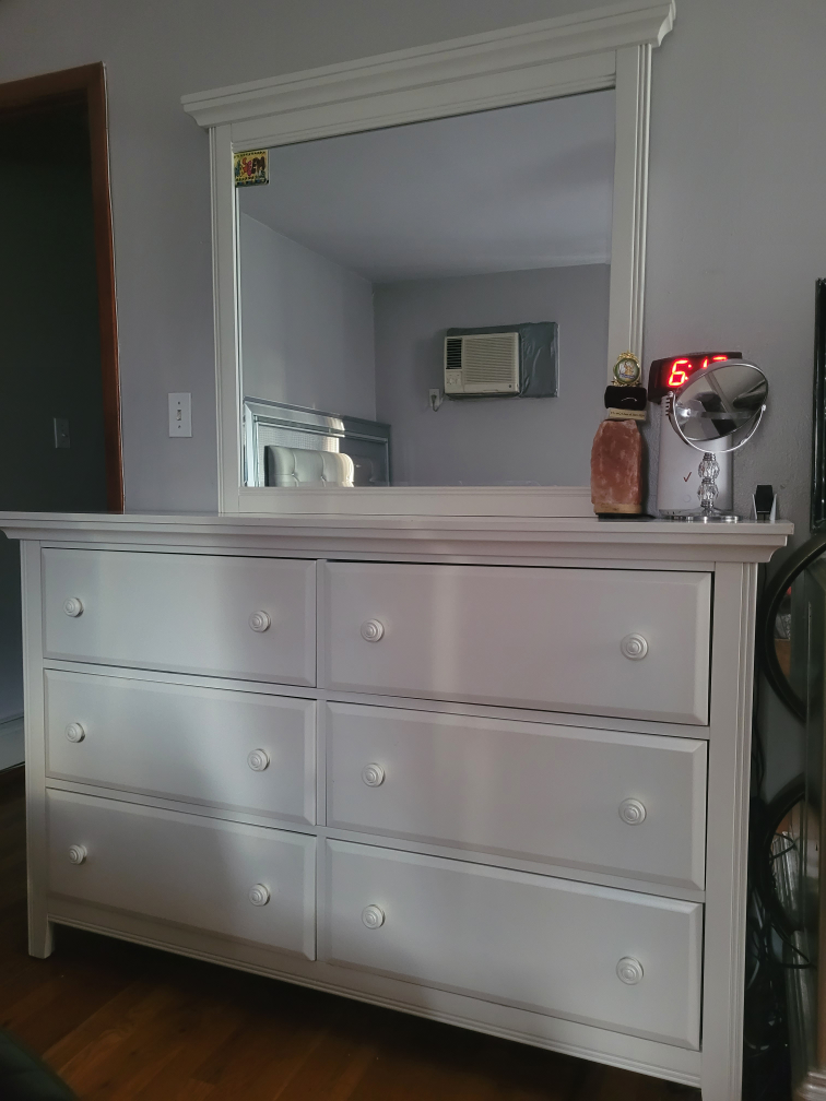 White Dresser with Mirror