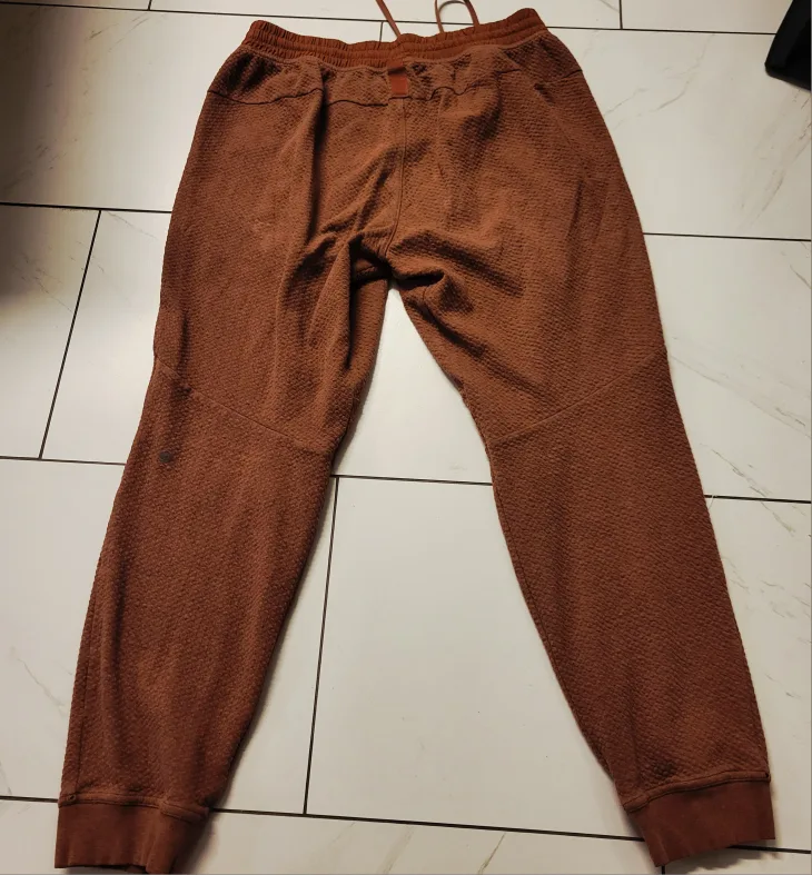 Lululemon Textured Training Pants Medium thumbnail