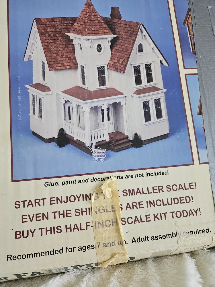 The Fairfield Wooden Dollhouse Kit image indicator(2)