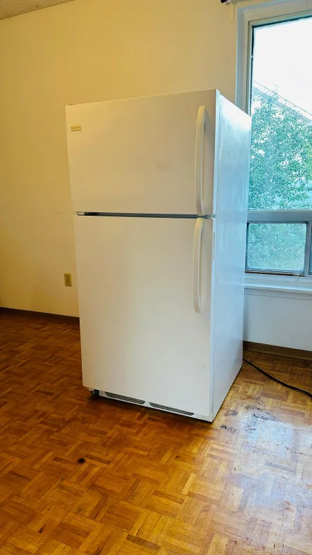 White Frigidaire Top Freezer Refrigerator