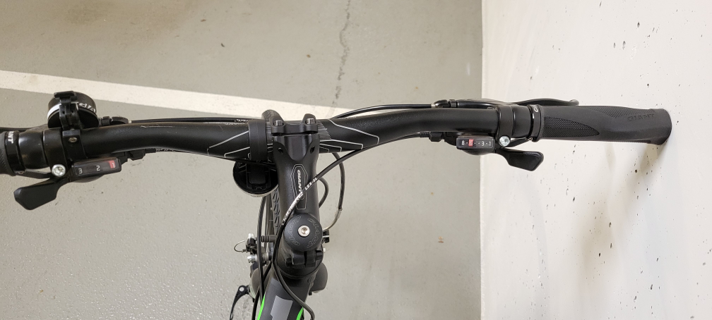 Giant Escape 2 Hybrid Bike - Size S - photo 3
