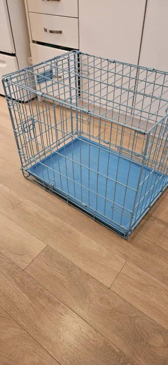 Blue Dog Crate image indicator(2)