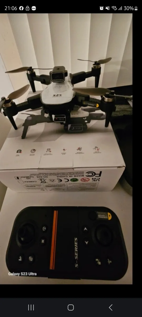 S2S White Dual 6K Drone with Bag thumbnail