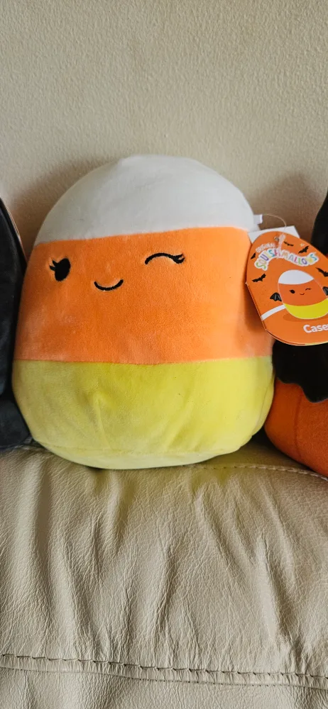 Squishmallows Halloween Plush Collection (6) image indicator(3)