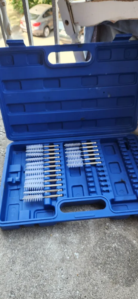 Brush Set in Blue Case thumbnail