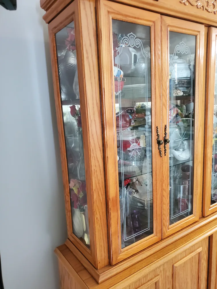 Solid Oak Wooden China Cabinet Hutch image indicator(7)