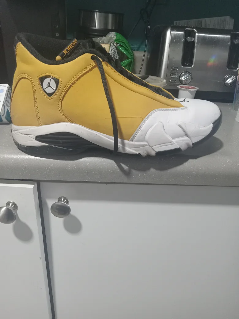 Jordan XIV 14 Retro Low Men's Shoe thumbnail