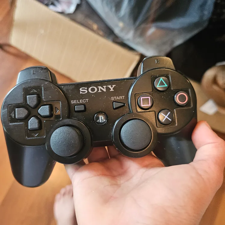 Sony Dualshock 3 Wireless Controller thumbnail