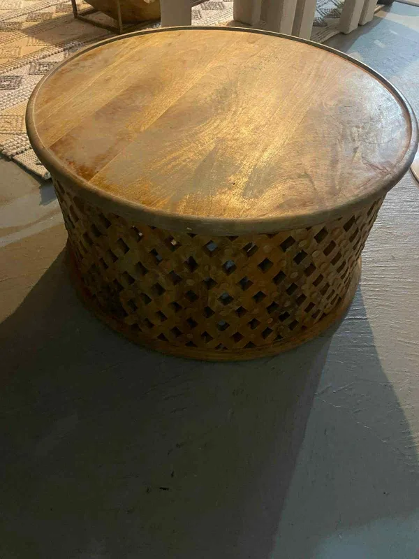 Round Wood Coffee Table thumbnail