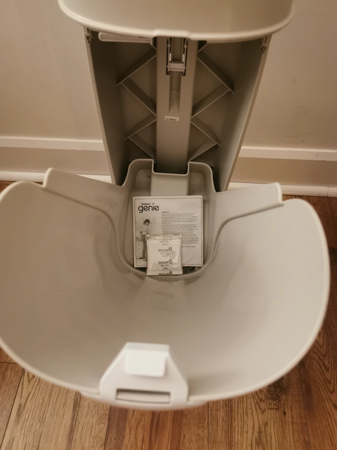 Playtex Diaper Genie - photo 4