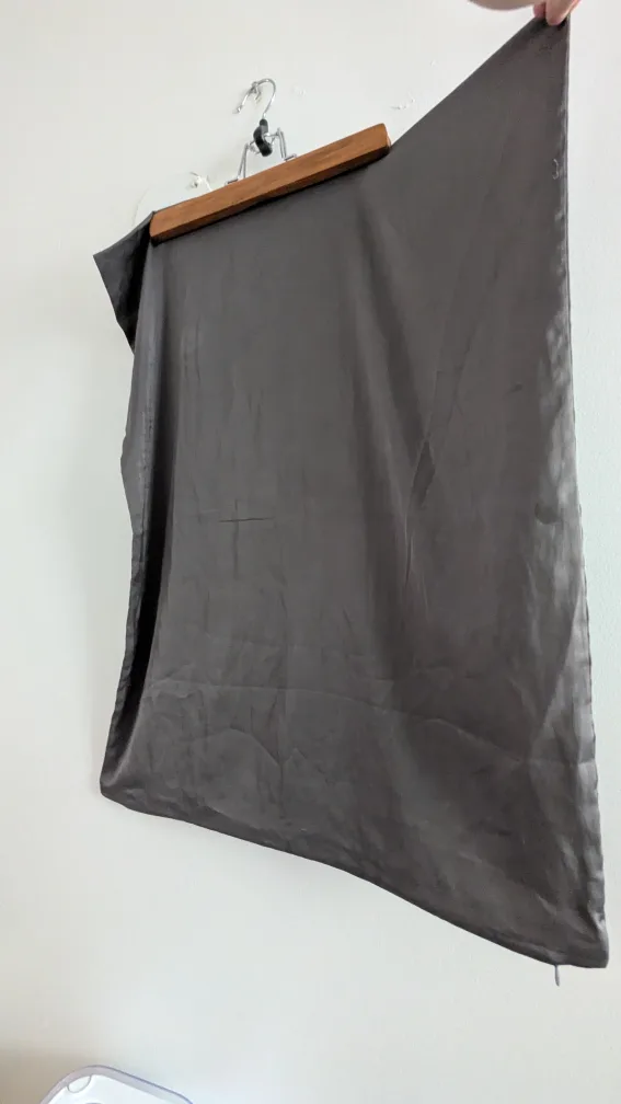 100% Silk Pillow Case image indicator(2)