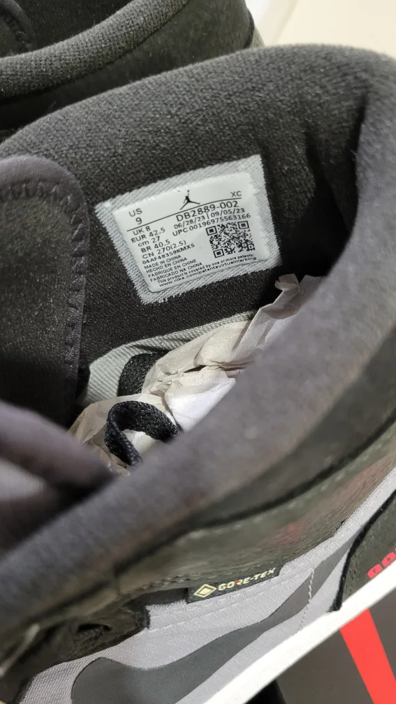 Nike Air Jordan 1 Element Gore-Tex Shadow Size 10 image indicator(9)