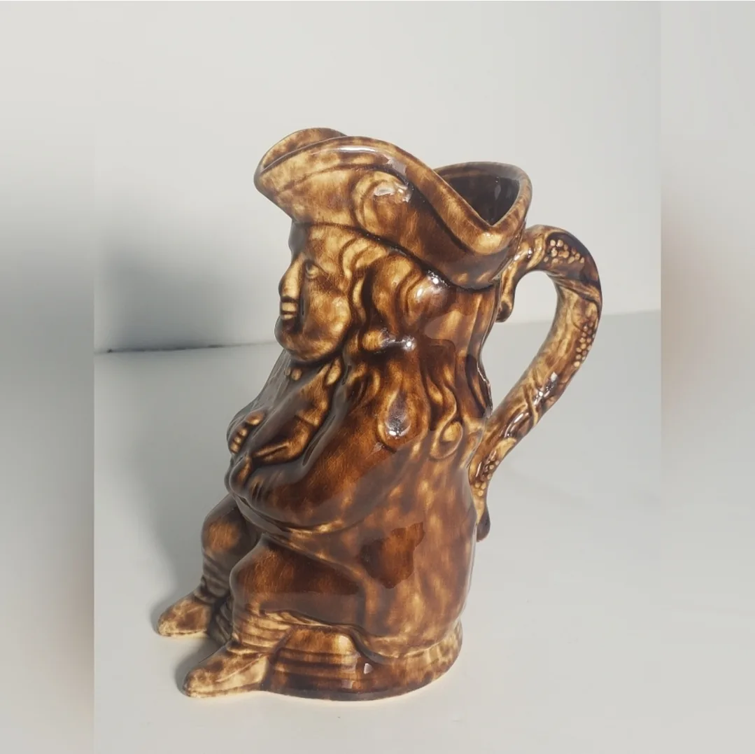 Antique Rouse Rockingham Bennington Pottery Toby Jug image indicator(7)