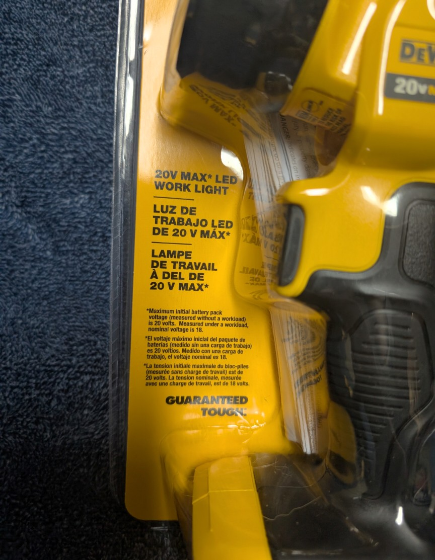 New DeWalt DCL040 20V MAX* LED Work Light - photo 4