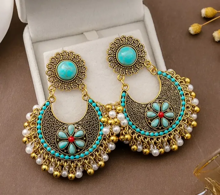 Boho Turquoise & Gold Earrings thumbnail
