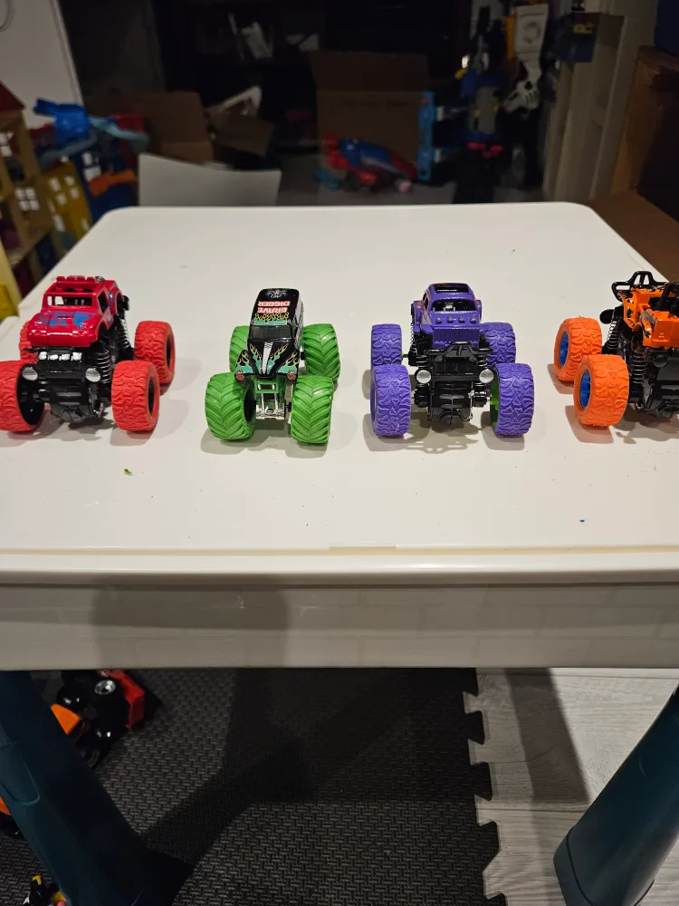 Monster Jam Truck Lot - 4 Trucks thumbnail