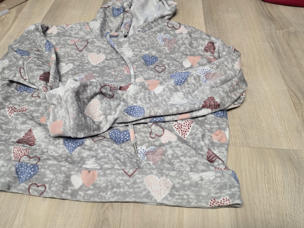 Matching Grey Heart Pajama Set - photo 2