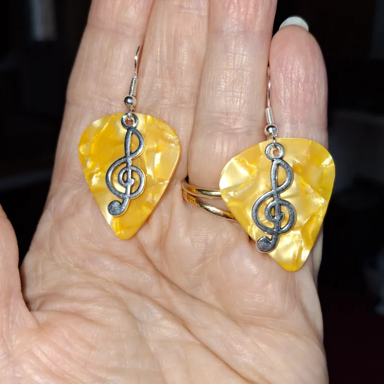 Handmade Guitar Pick Earrings thumbnail