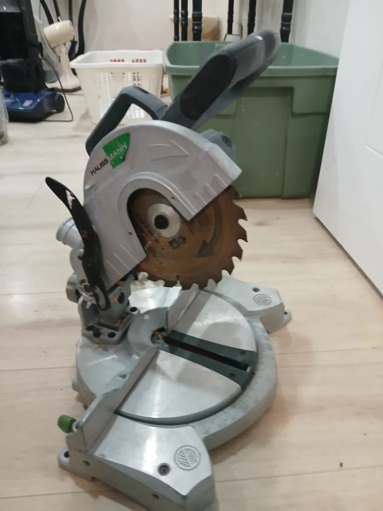 Haussmann 8" Mitre Saw image indicator(5)