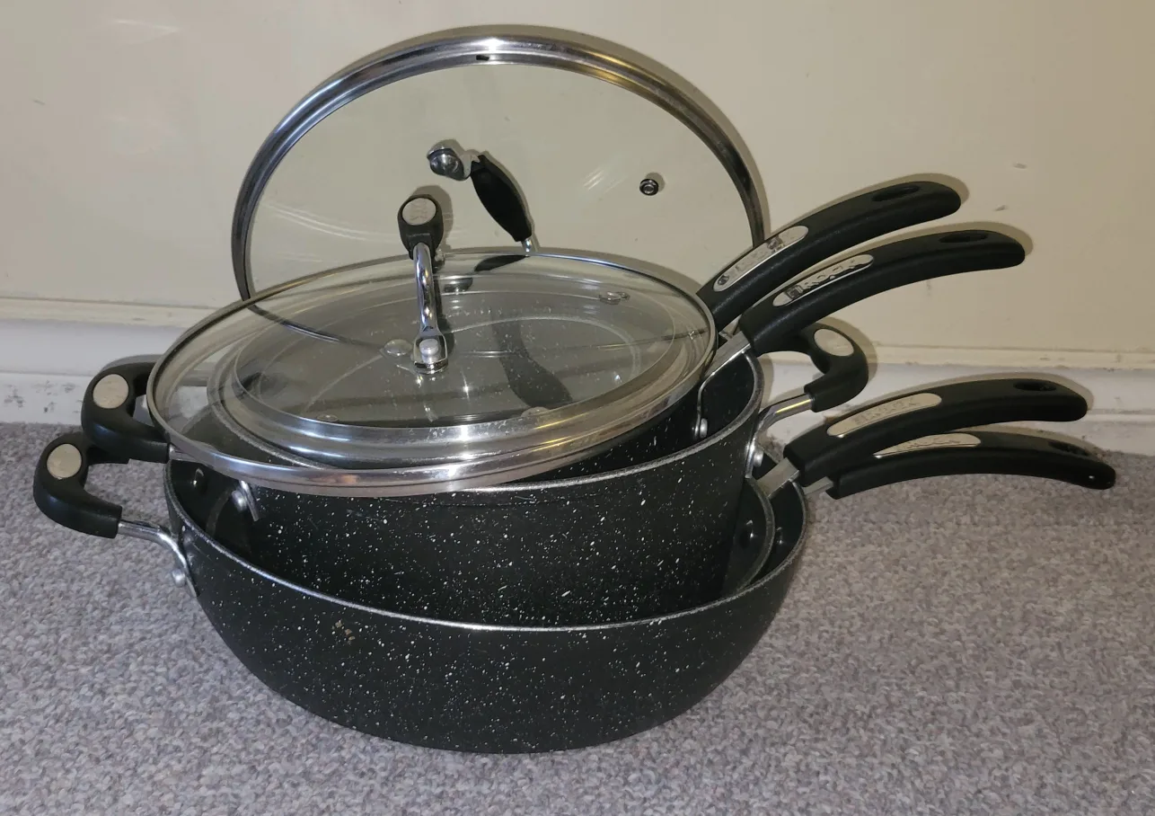 The Rock 8-Piece Non-Stick Cookware Set thumbnail