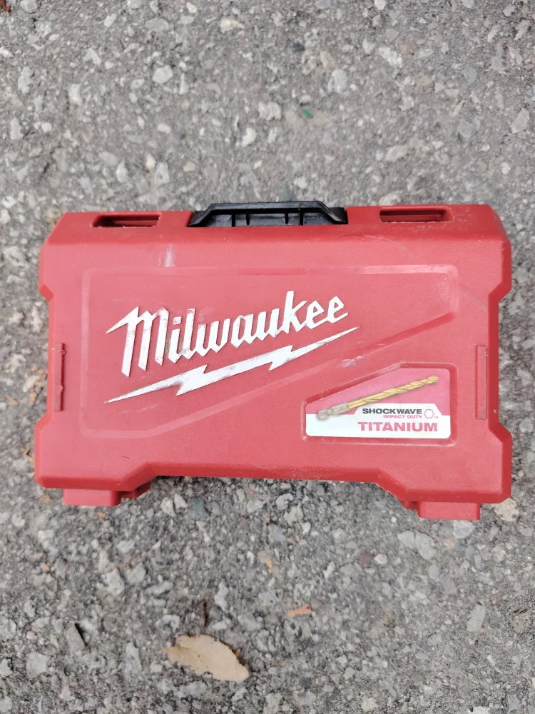 Milwaukee Shockwave Titanium Drill Bit Set thumbnail